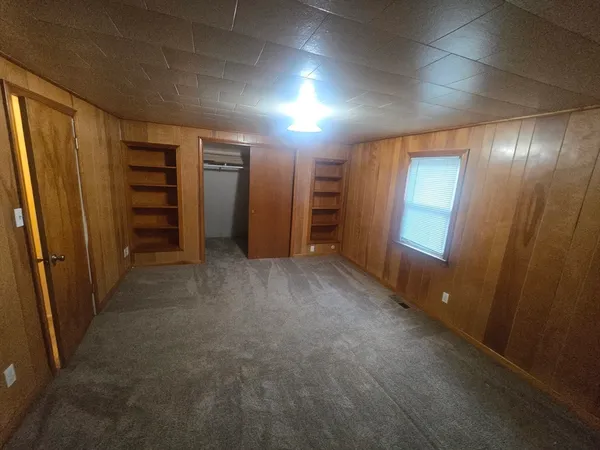 $2,650 | 28 Chestnut Hill Road, North Oxford, MA 01537