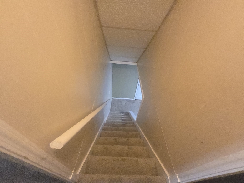 28 Chestnut Hill Road North Oxford, MA 01537 - Photo 20 of 27