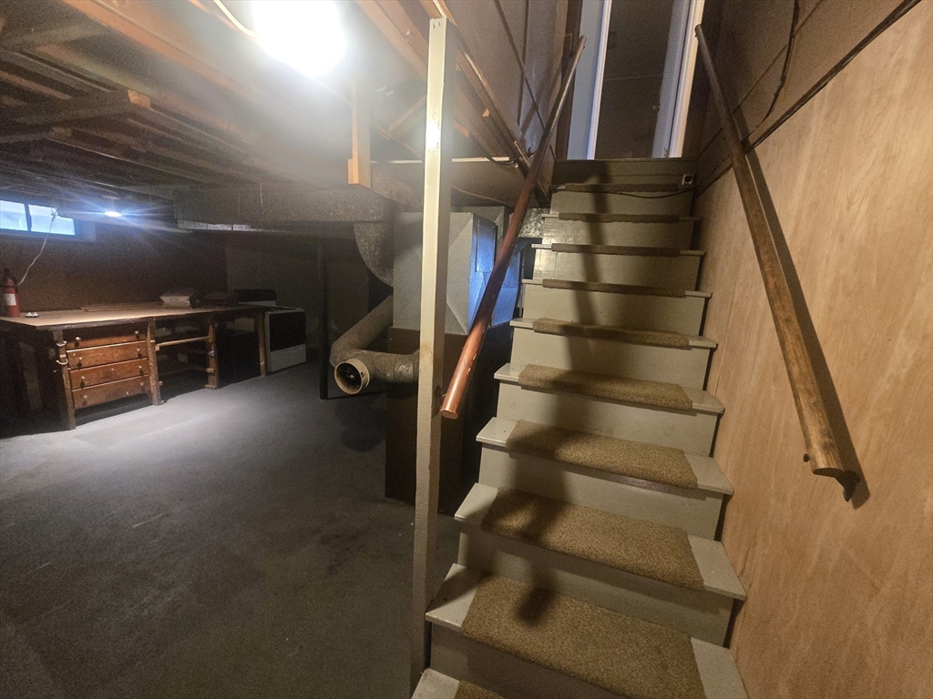 28 Chestnut Hill Road North Oxford, MA 01537 - Photo 24 of 27