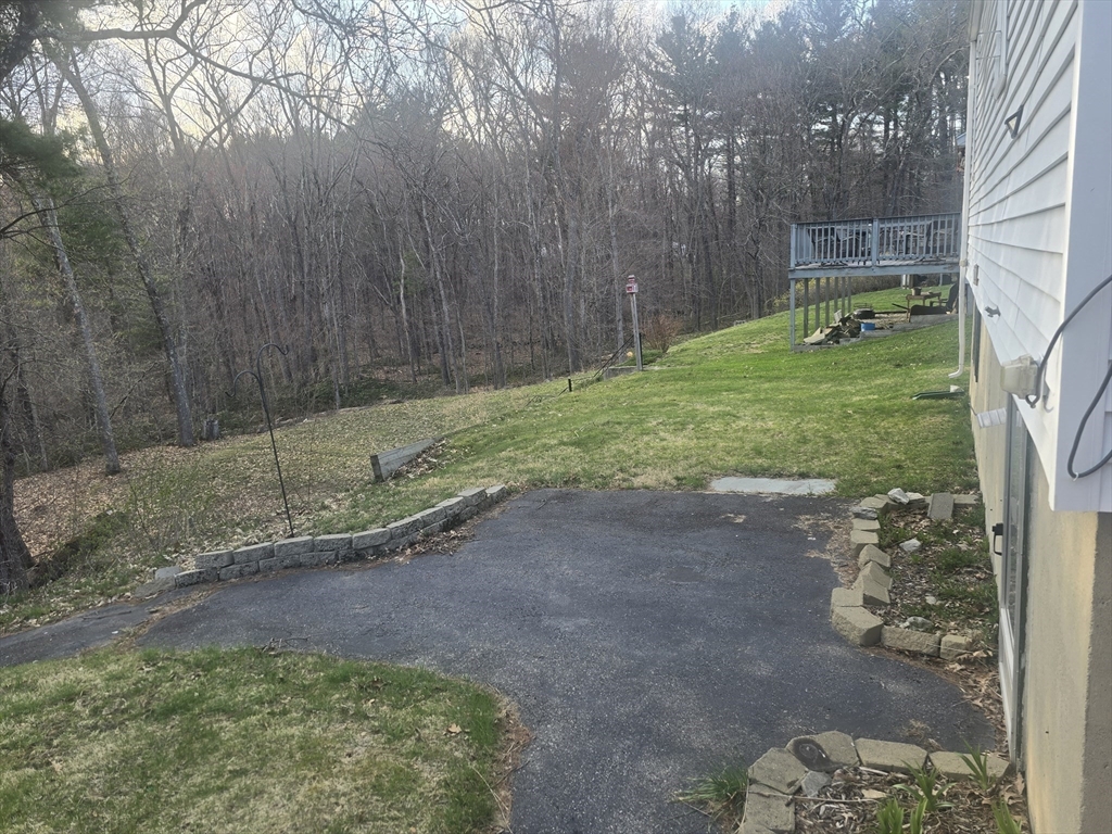 28 Chestnut Hill Road North Oxford, MA 01537 - Photo 27 of 27