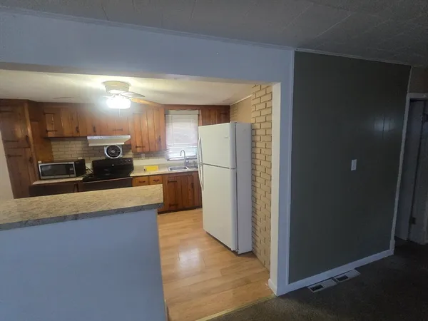 $2,650 | 28 Chestnut Hill Road, North Oxford, MA 01537