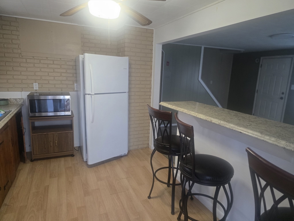 28 Chestnut Hill Road North Oxford, MA 01537 - Photo 6 of 27