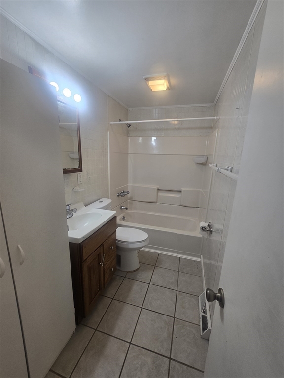 28 Chestnut Hill Road North Oxford, MA 01537 - Photo 10 of 27