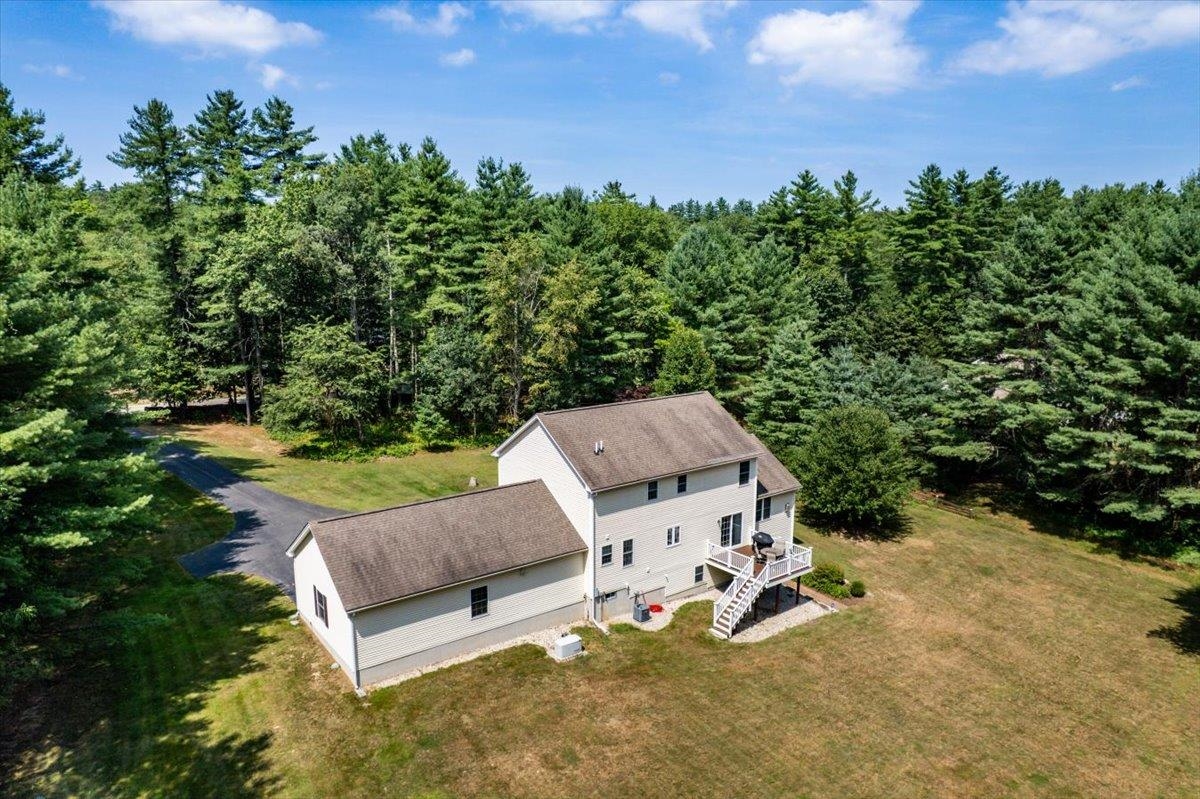 155 Wallace Road Bedford, NH 03110 - Photo 35 of 48