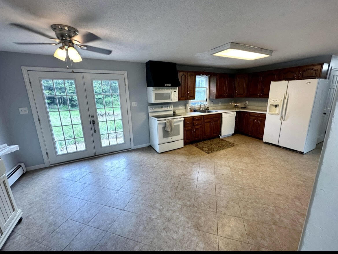 86 Harry Howes Road Sanford, ME 04073 - Photo 8 of 13 unnamed (17)