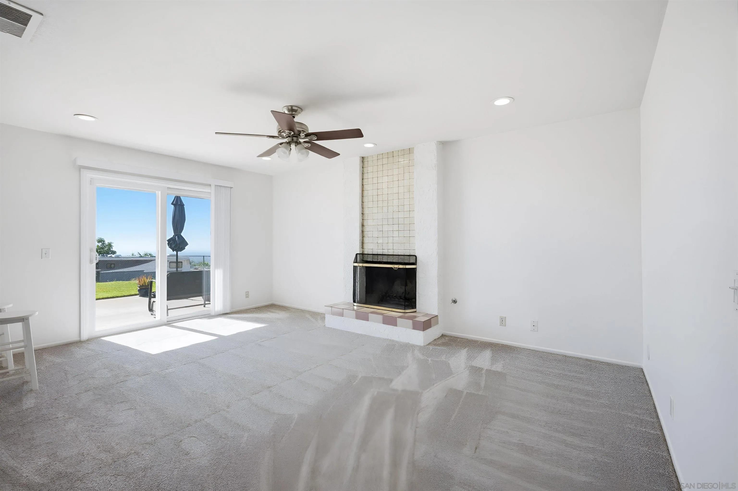 10365 Hidden Farm Road Rancho Cucamonga, CA 91737 - Photo 7 of 55 Gallery Image 7