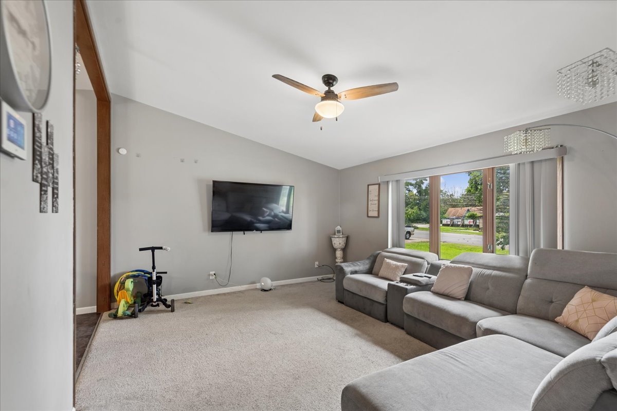 37497 Rte 59 Lake Villa, IL 60046 - Photo 3 of 18 Gallery Image 3