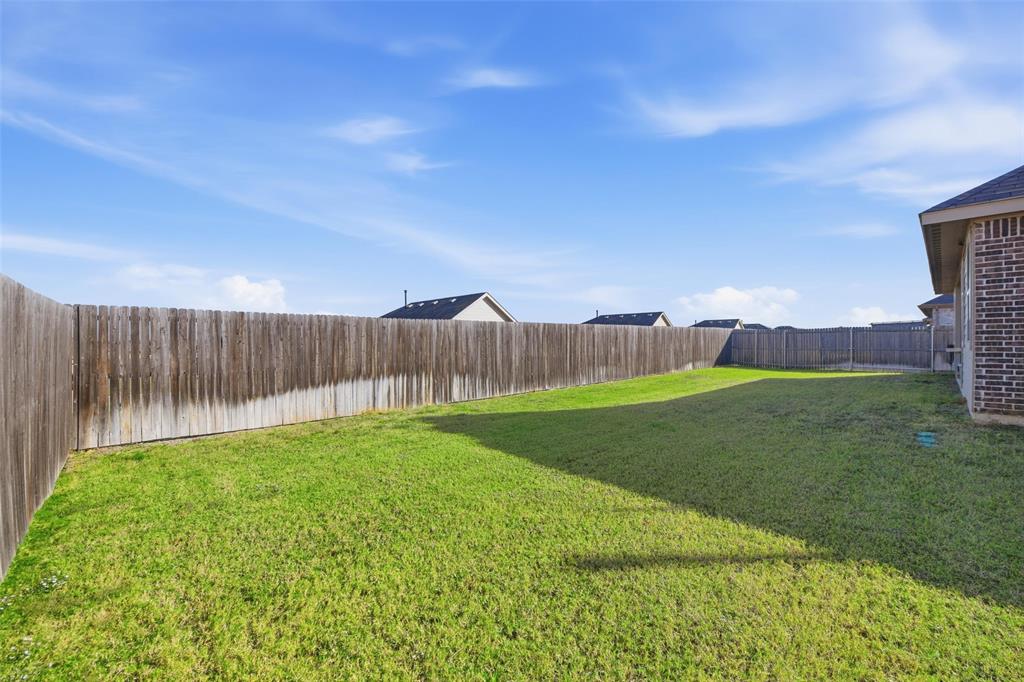 216 Post Oak Street Azle, TX 76020 - Photo 36 of 39