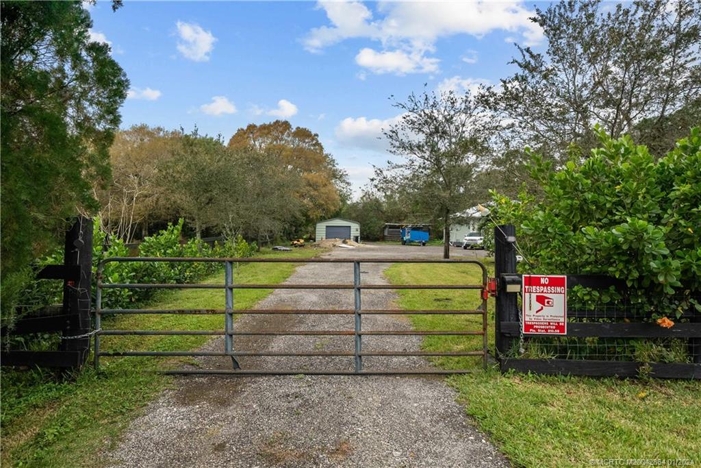 4911 Jorgensen Road Fort Pierce, FL 34981 - Photo 15 of 43 Gallery Image 15