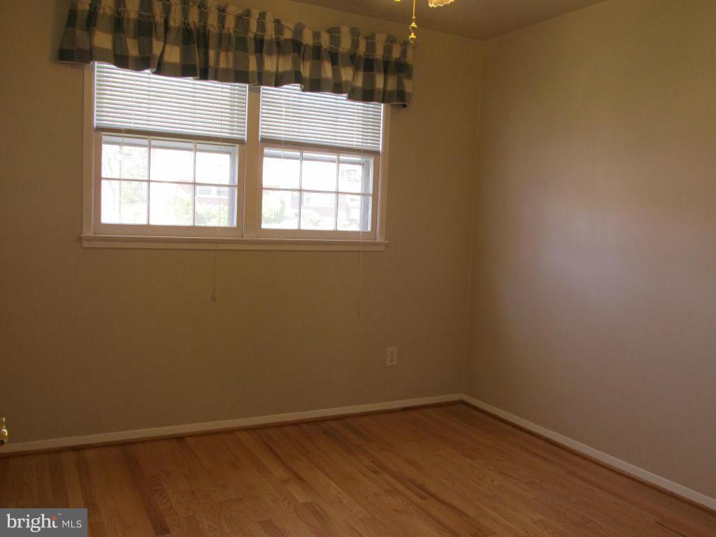 7911 Foote Lane Springfield, VA 22151 - Photo 8 of 17 Bedroom