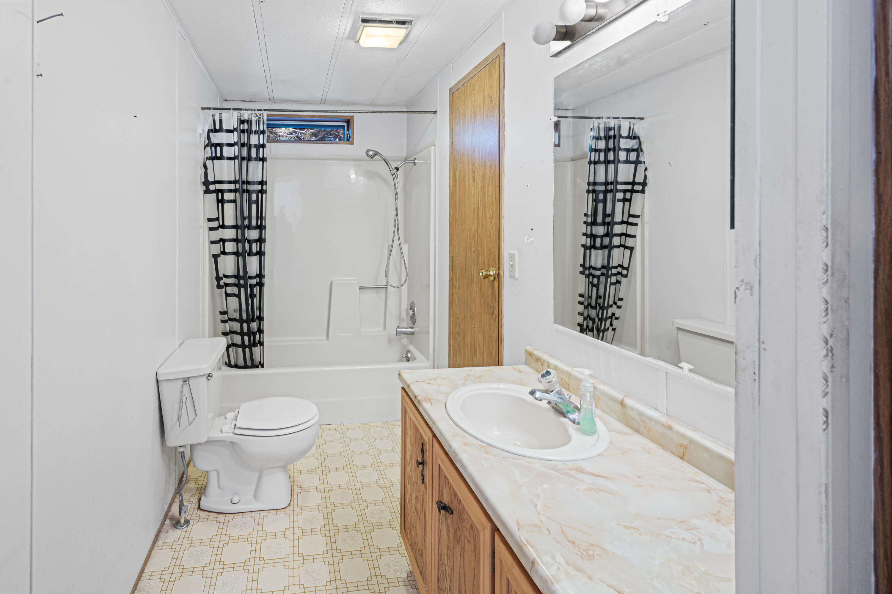 60901 Brosterhous Road, Unit 748 Bend, OR 97702 - Photo 19 of 23 Brosterhous_41