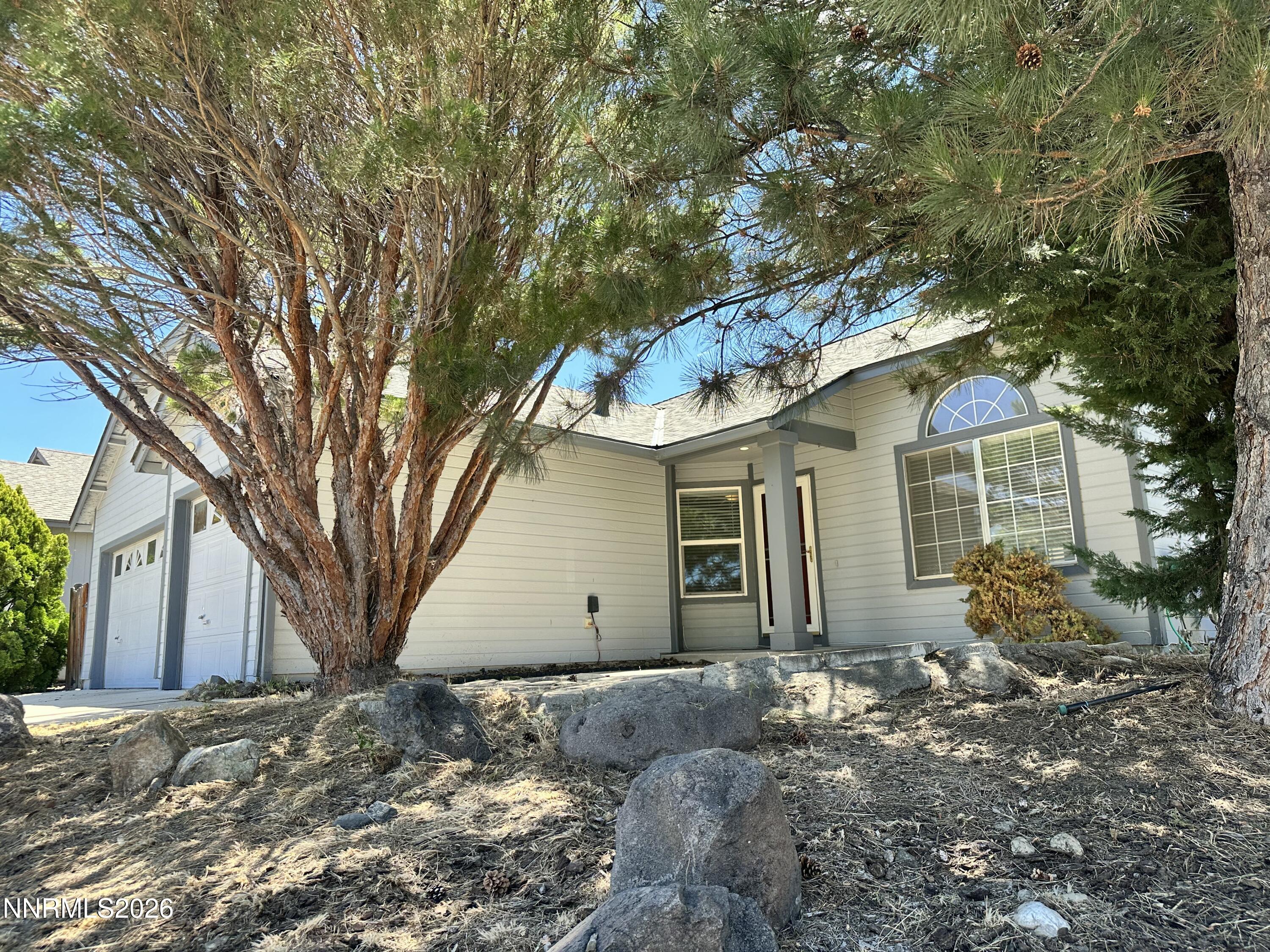 8599 Turtle Creek Court Reno, NV 89506 - Photo 3 of 14 IMG_8708 2