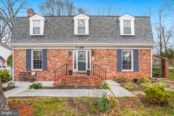 $650,000 | 8749 Weir Street, Manassas, VA 20110