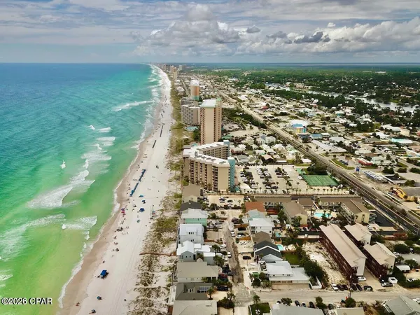 $149,000 | 4114 Holiday Drive, Unit 7, Panama City Beach, FL 32408