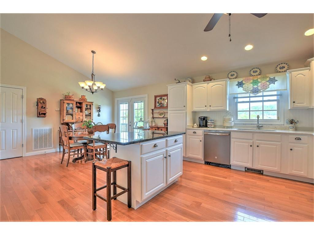 421 East Ridges Drive Chuckey, TN 37641 - Photo 8 of 36 Photo 8