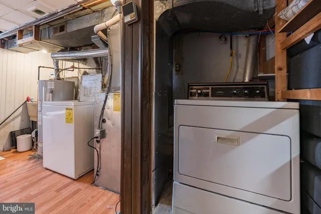 $1,850 | 2978 East Thompson Street, Philadelphia, PA 19134