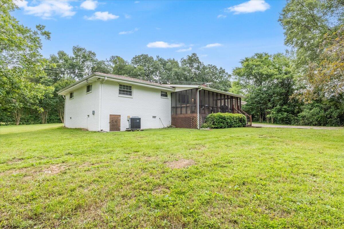 918 Old Lafayette Road Chickamauga, GA 30707 - Photo 24 of 30 Backyard