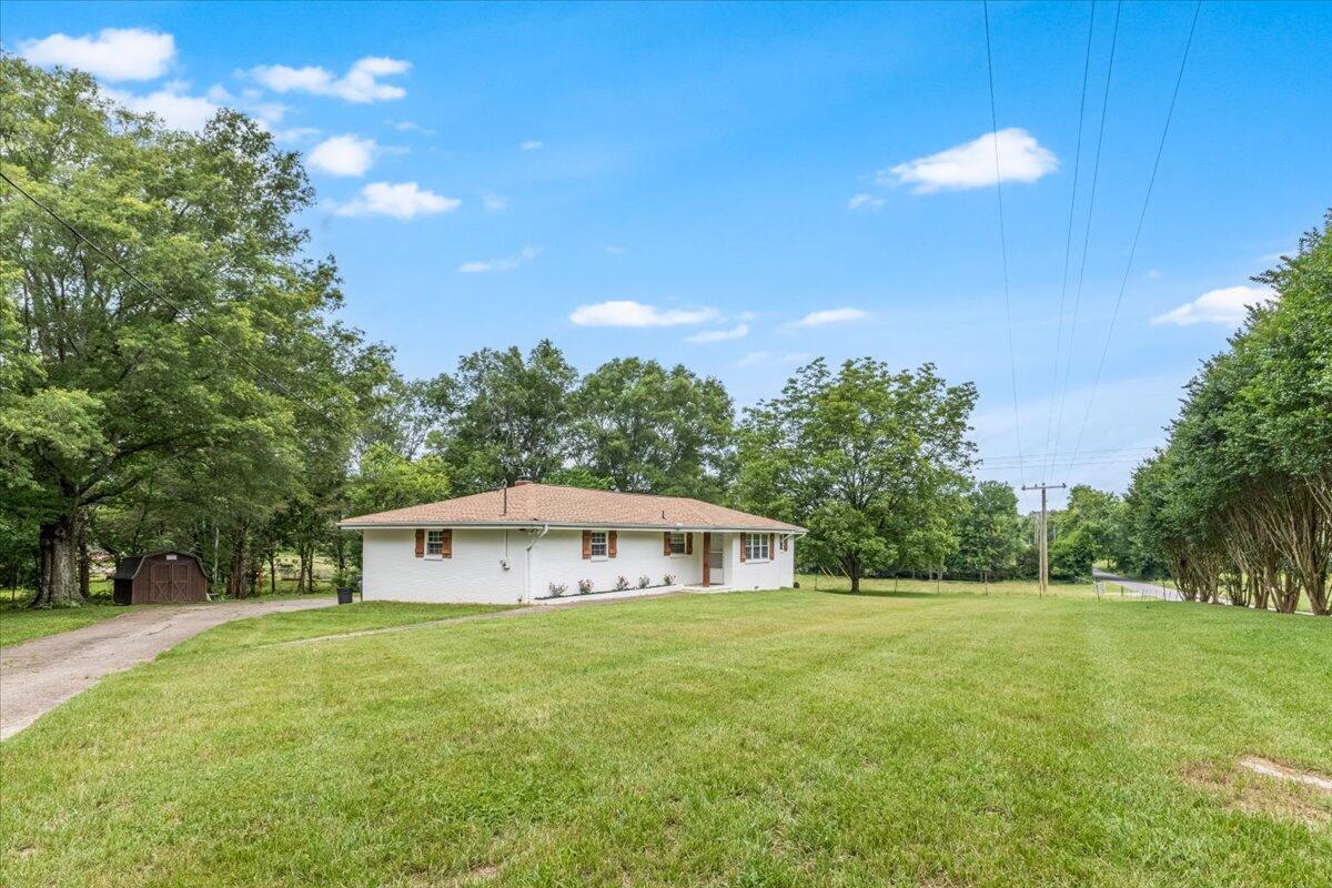 918 Old Lafayette Road Chickamauga, GA 30707 - Photo 27 of 30 Front yard