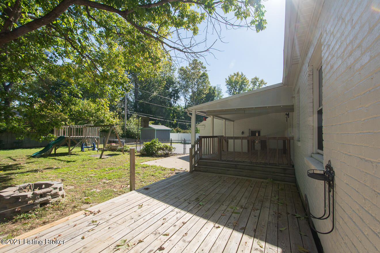 217 Woodcleft Road Louisville, KY 40222 - Photo 52 of 65 Deck