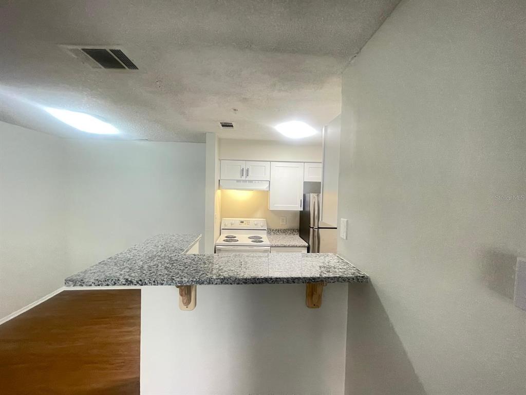 238 Afton Square, Unit 106 Altamonte Springs, FL 32714 - Photo 6 of 32