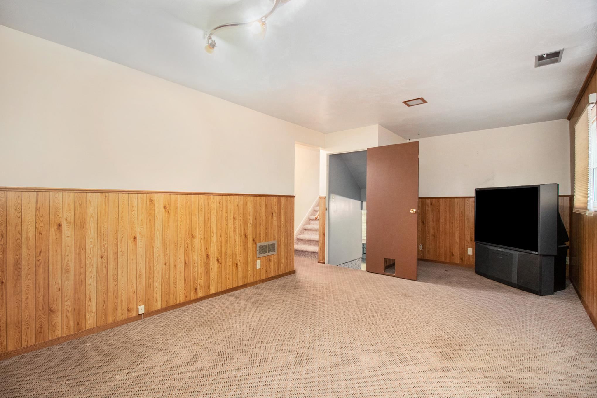 12426 Dunn Road Mishawaka, IN 46545 - Photo 22 of 27 Gallery Image 22