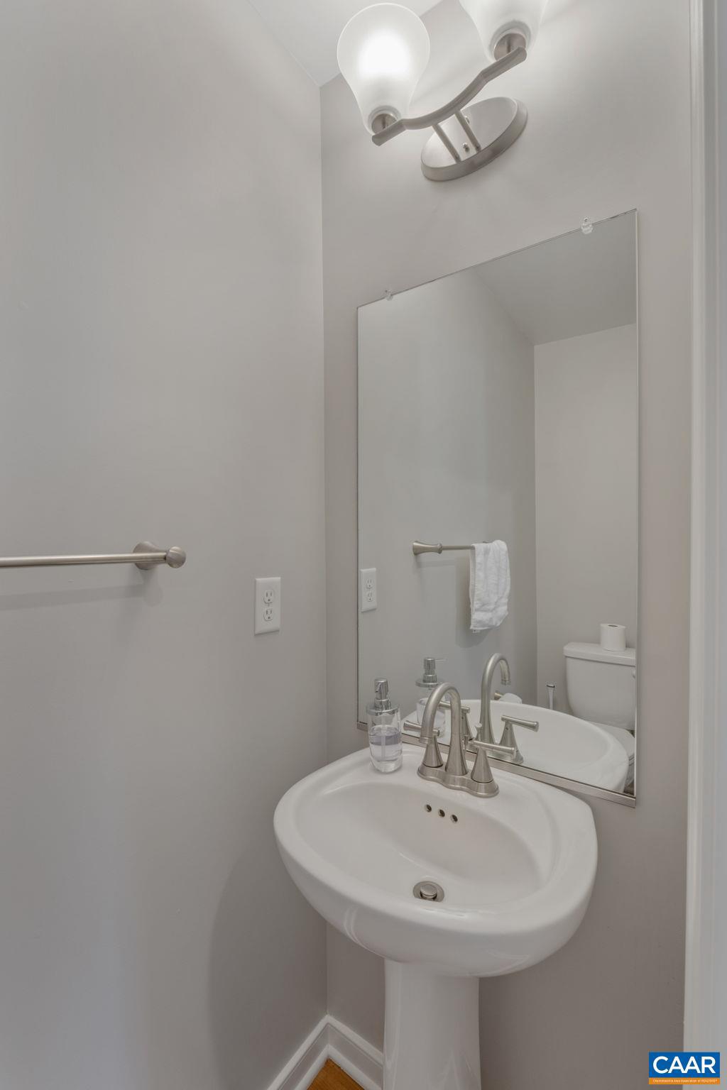 209 Apple Orchard Road Louisa, VA 23093 - Photo 11 of 29 Gallery Image 11