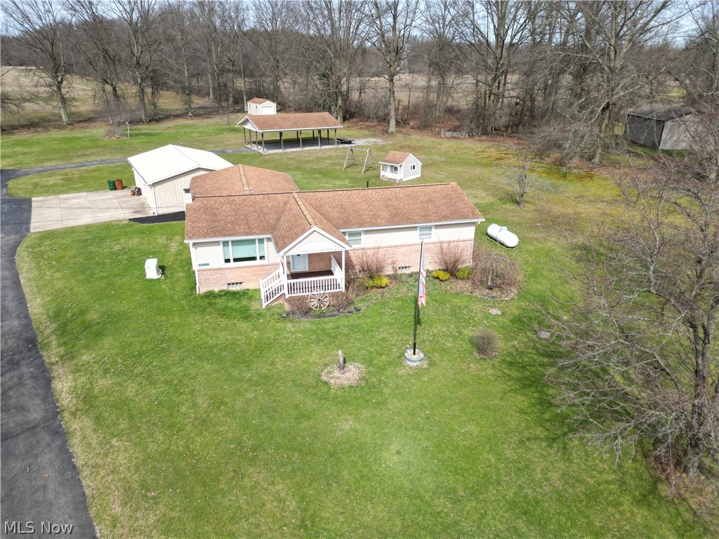 14086 Ellsworth Road Berlin Center, OH 44401 - Photo 5 of 49