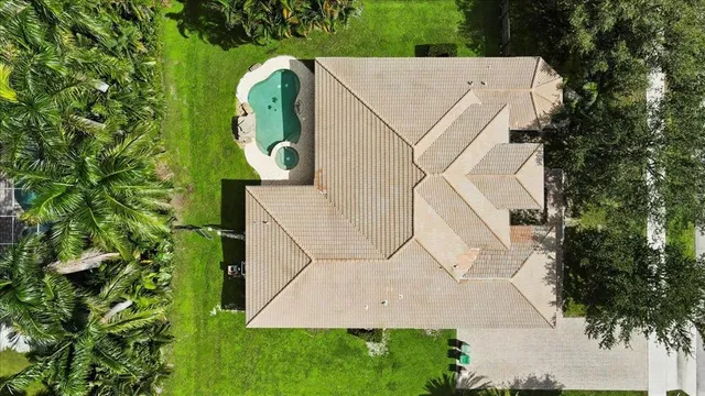 an aerial view of multiple house