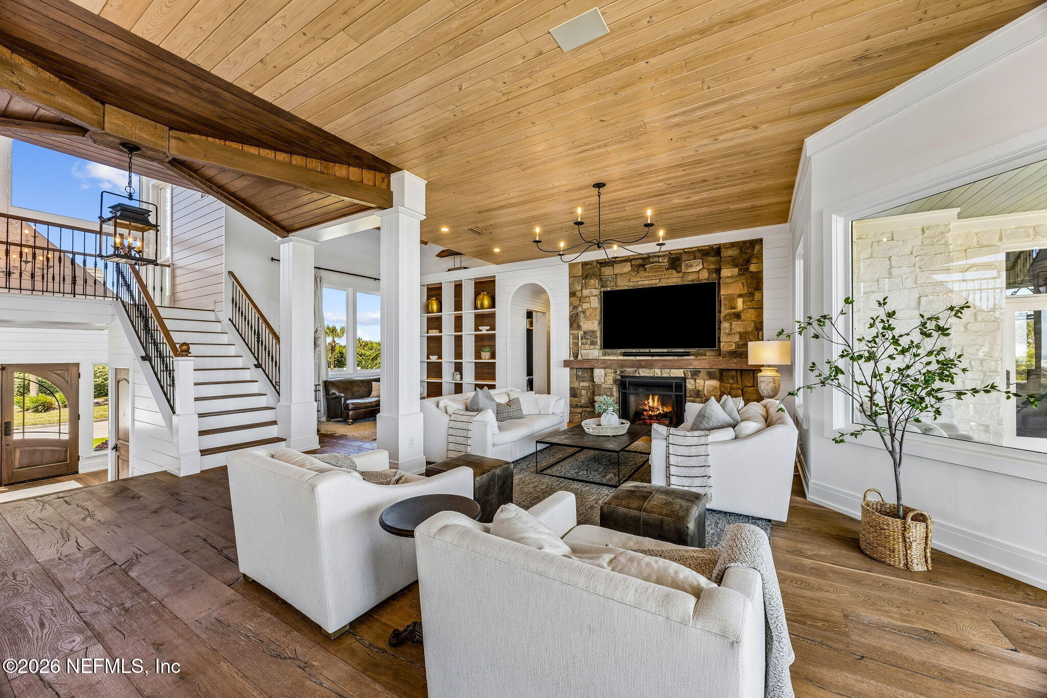 4 Ocean Ridge Court Ponte Vedra Beach, FL 32082 - Photo 20 of 132 a living room with furniture and a flat screen tv
