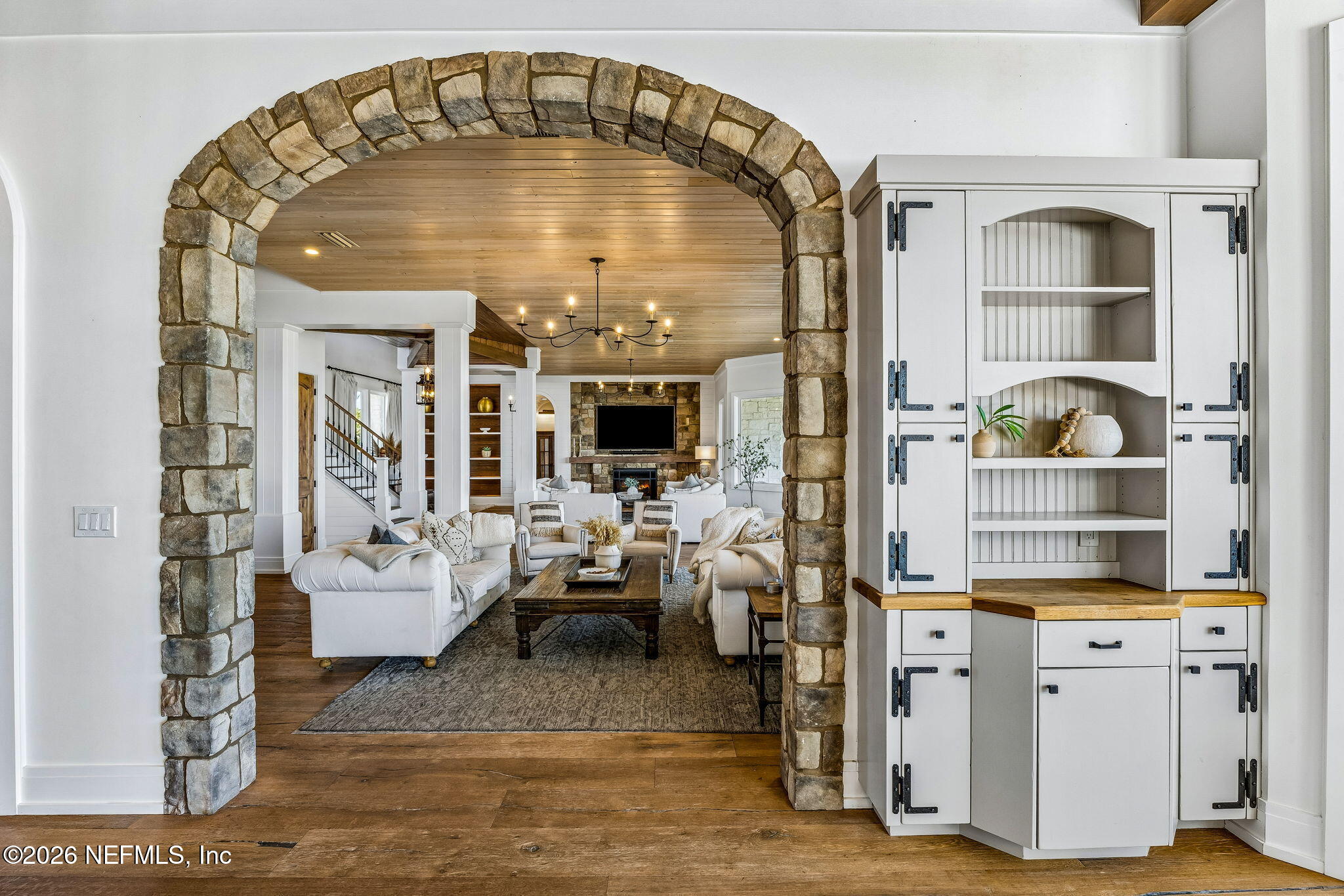 4 Ocean Ridge Court Ponte Vedra Beach, FL 32082 - Photo 32 of 132 entryway to family room