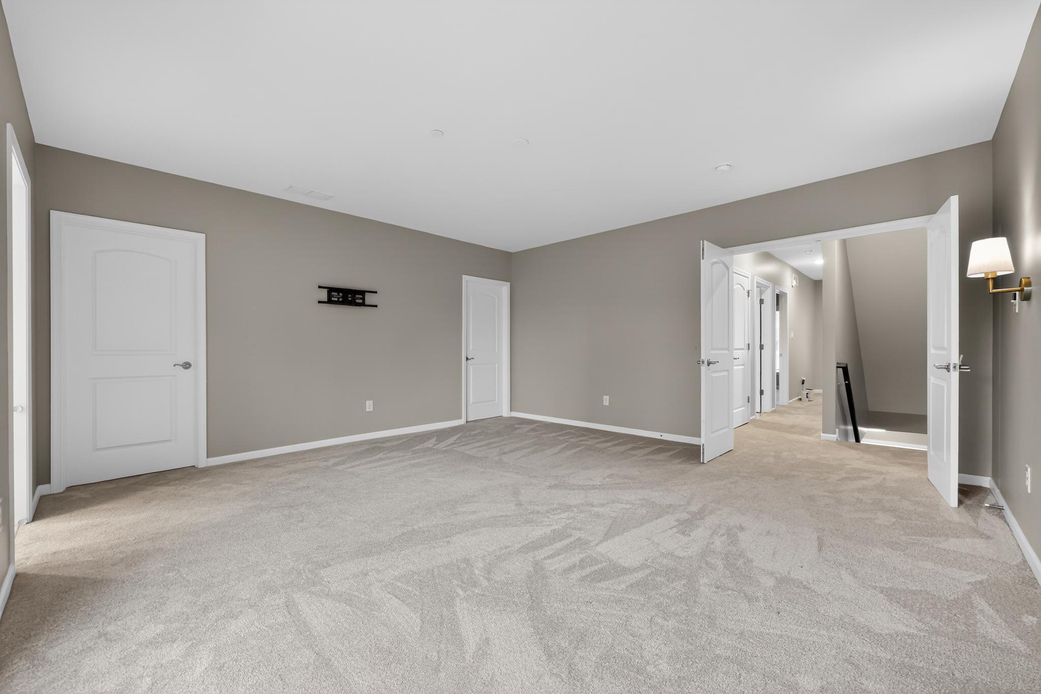 3333 Pietro Way Philadelphia, PA 19145 - Photo 9 of 23 2nd Floor Primary