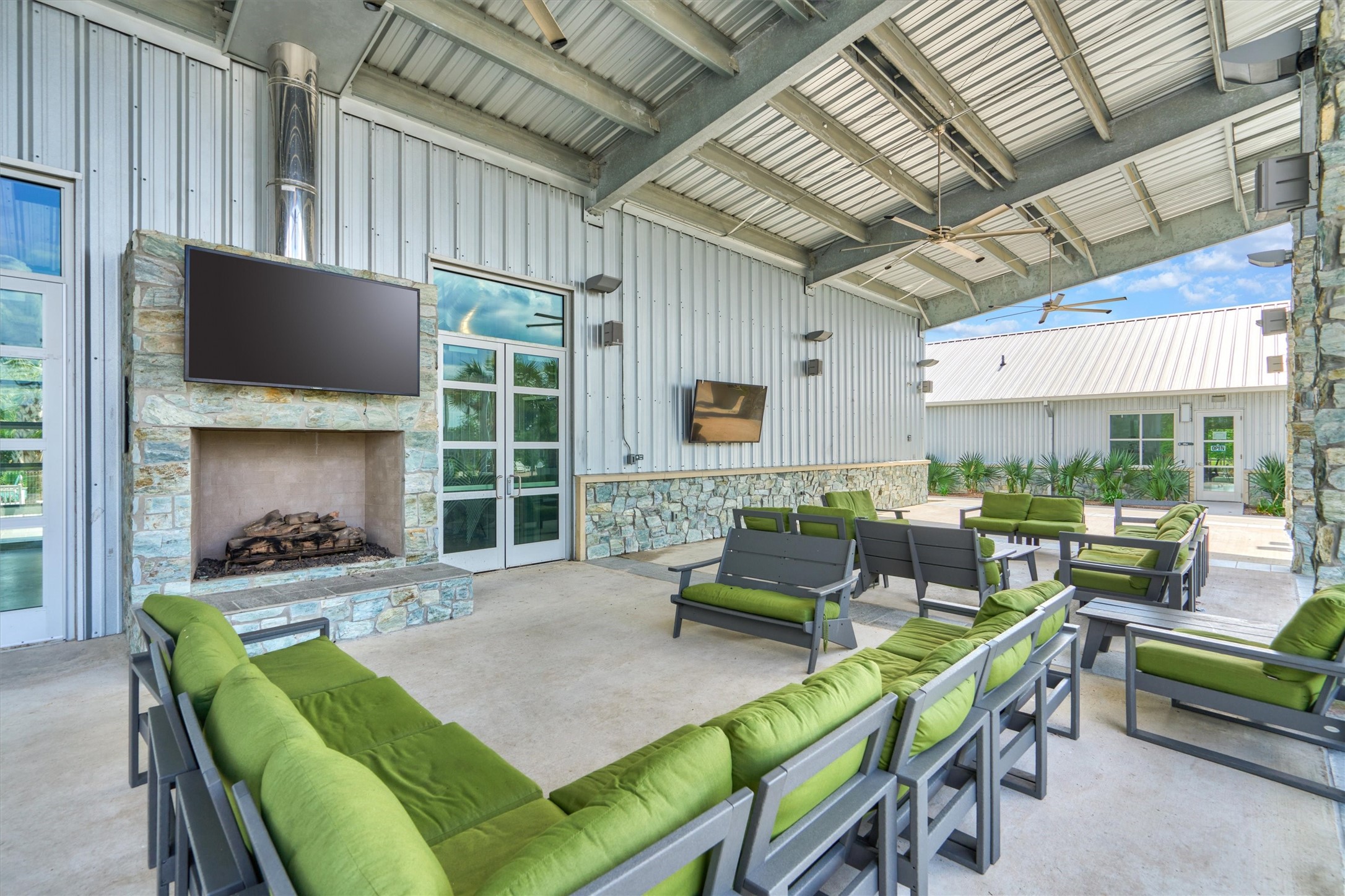 10660 Red Tail Place Conroe, TX 77385 - Photo 48 of 50 a view of an outdoor dining space with furniture
