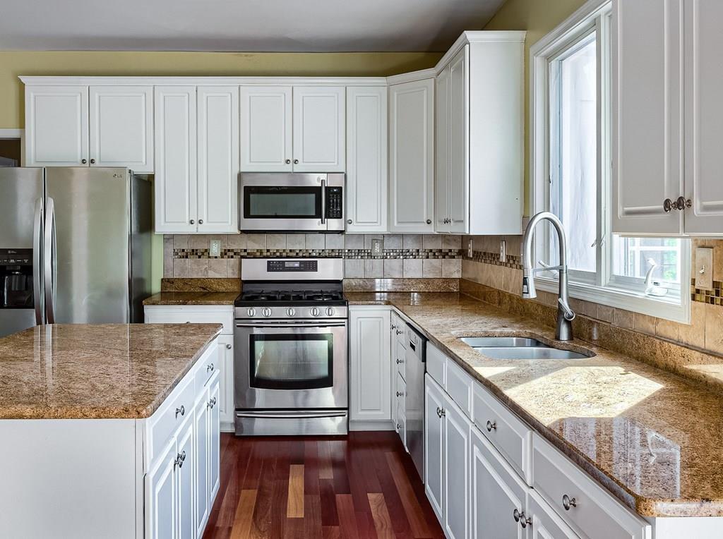 29 Hawthorne Road Shrewsbury, MA 01545 - Photo 13 of 41 Gallery Image 13
