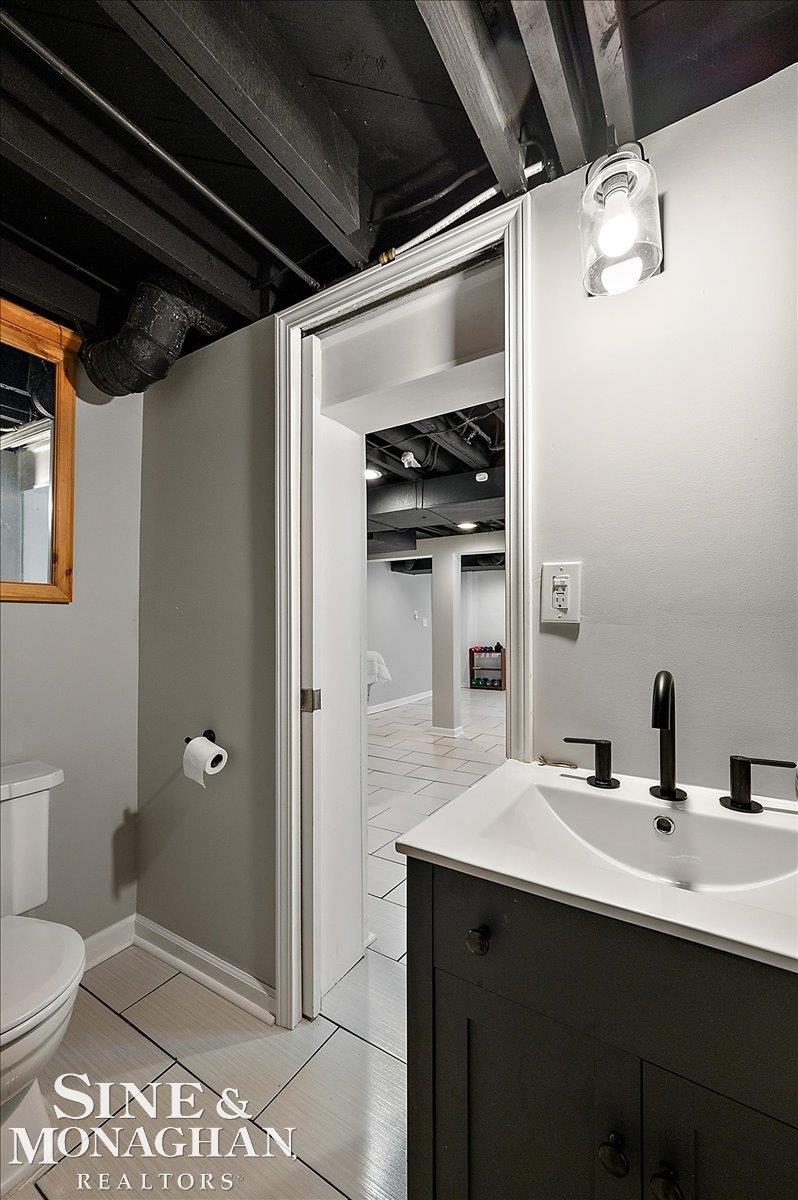917 Fisher Road Grosse Pointe, MI 48230 - Photo 47 of 61 50186214-928304f7-f020-4d59-a847-726da3ecbafb.JPG