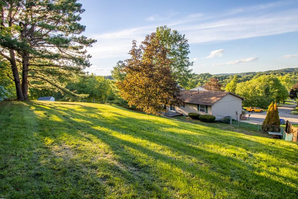 142 Raleigh Court Gibsonia, PA 15044 - Photo 22 of 23 Gallery Image 22