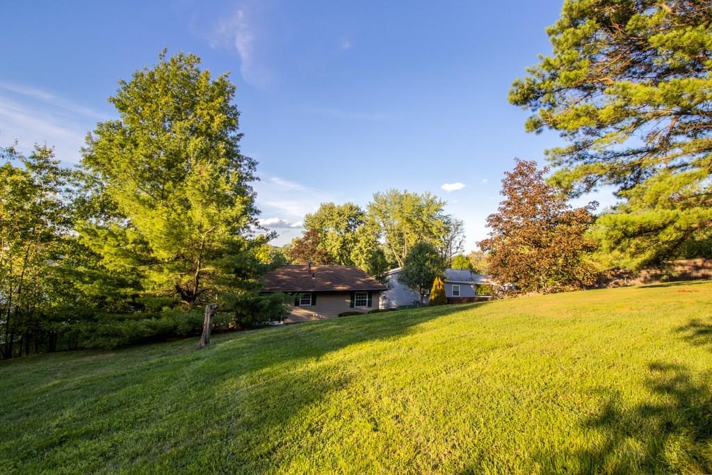 142 Raleigh Court Gibsonia, PA 15044 - Photo 23 of 23 Gallery Image 23