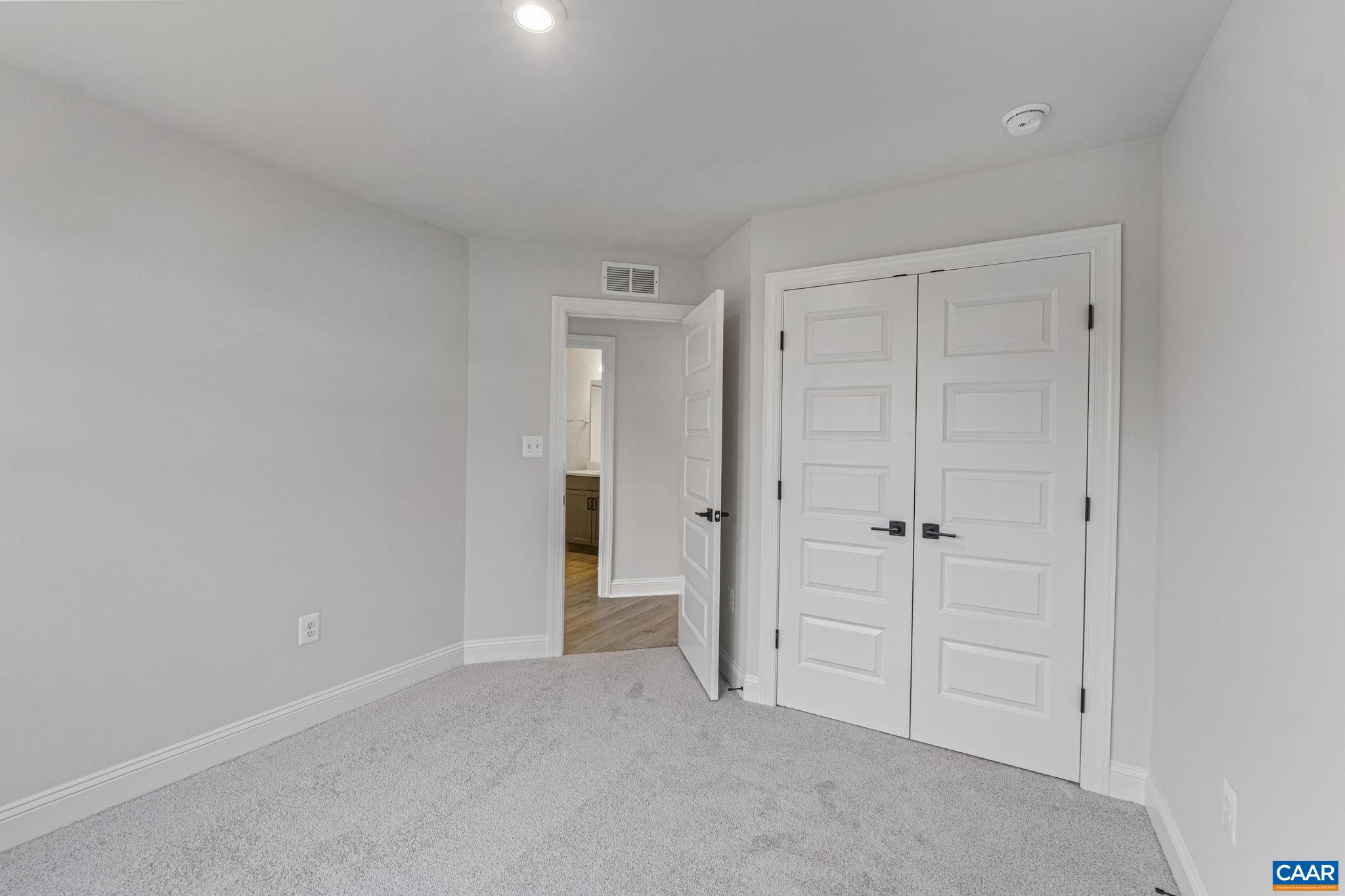 212 Springdale Road Waynesboro, VA 22980 - Photo 36 of 41 Gallery Image 36