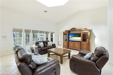 $1,099,000 | 27160 Flamingo Drive, Bonita Springs, FL 34135
