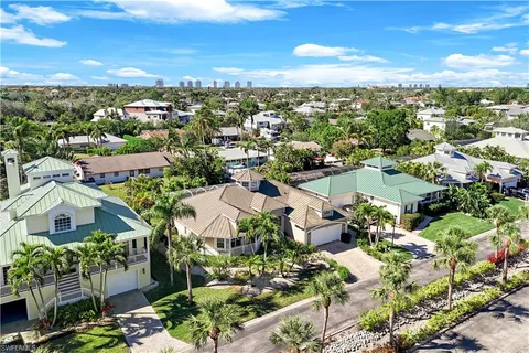 $1,099,000 | 27160 Flamingo Drive, Bonita Springs, FL 34135