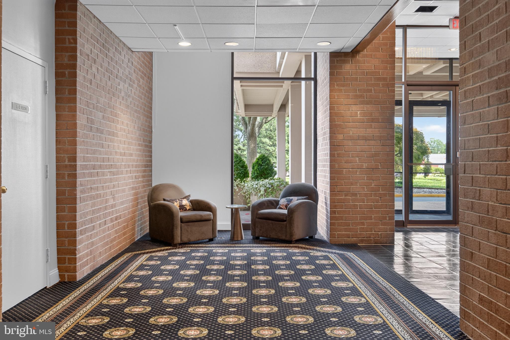 1800 Old Meadow Road, Unit 101 McLean, VA 22102 - Photo 72 of 77 Large elegant lobby