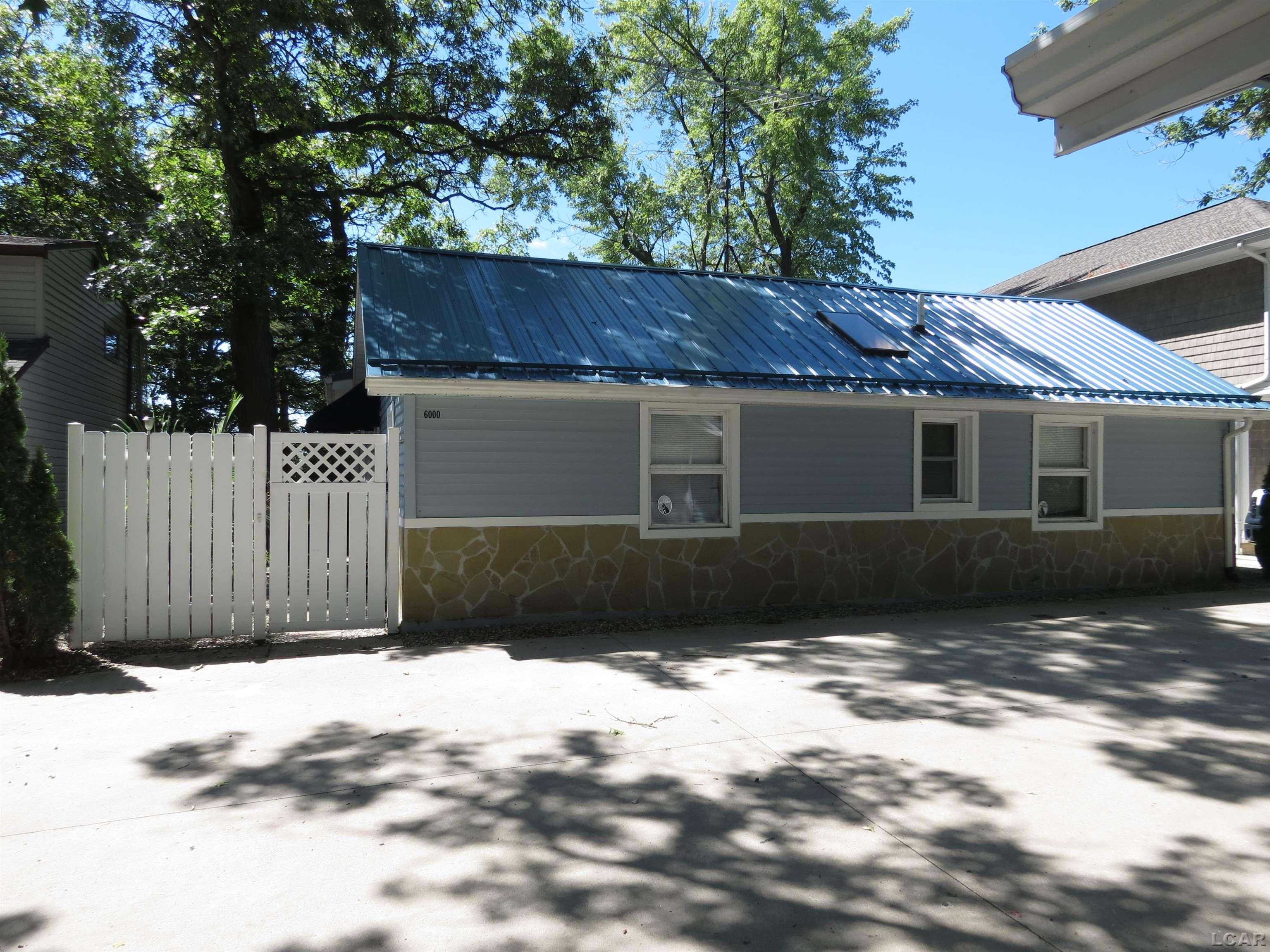 6000 Rays Drive Onsted, MI 49265 - Photo 5 of 36