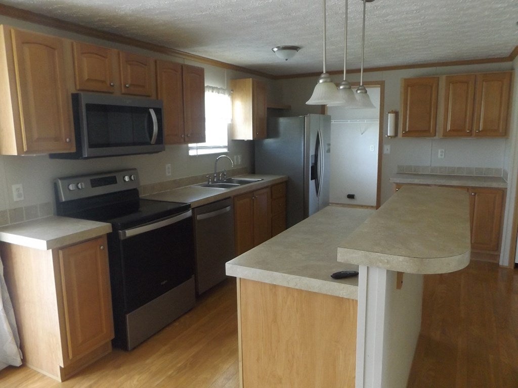 89 Neighbors Road Woodlawn, VA 24381 - Photo 2 of 31 Gallery Image 2