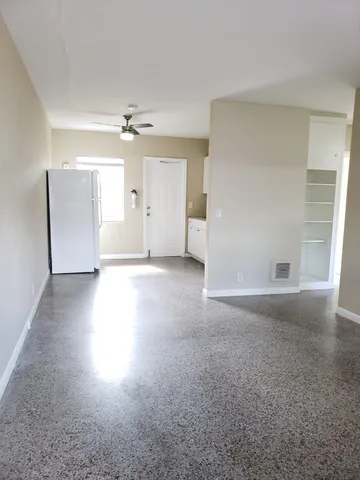 $1,500 | 3718 Henry Avenue, West Palm Beach, FL 33405