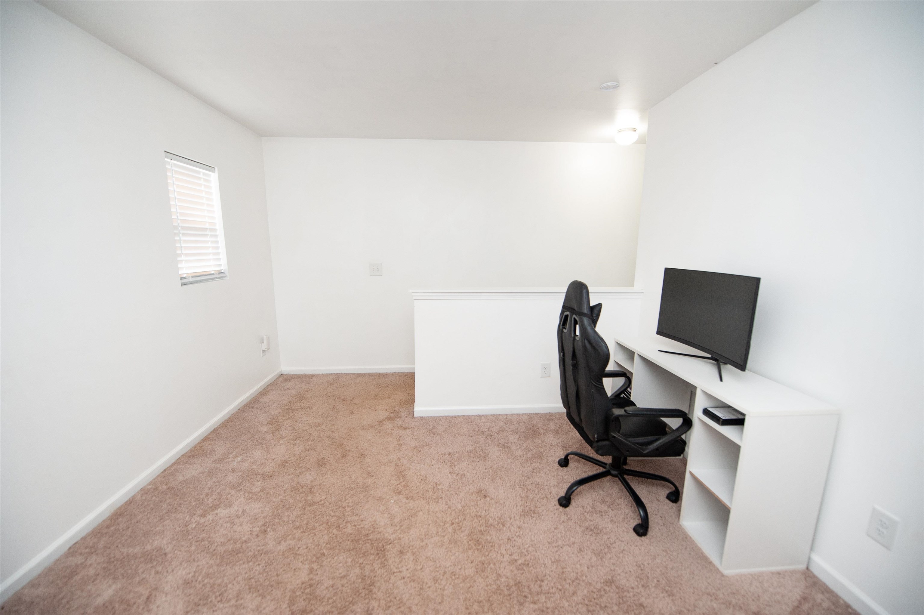 228 Wayfair Lane Wellford, SC 29385 - Photo 14 of 33