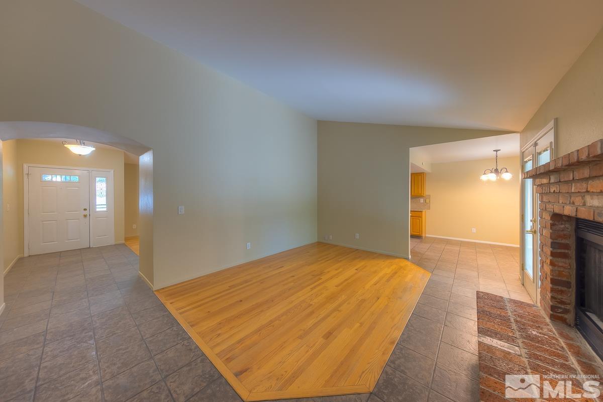 3118 Bramble Drive Reno, NV 89509 - Photo 4 of 35 Photo 4