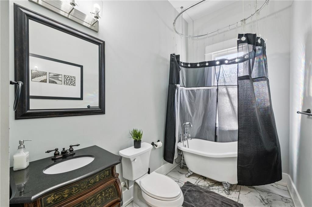 528 Holderness Street Southwest Atlanta, GA 30310 - Photo 19 of 42