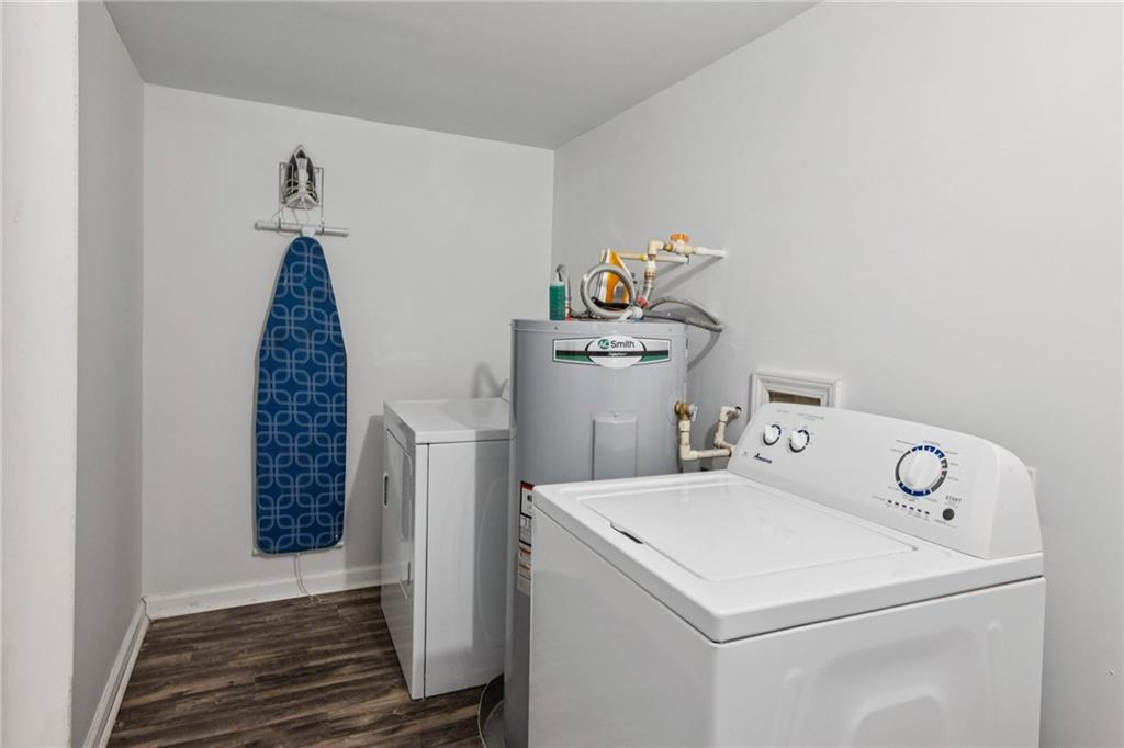 528 Holderness Street Southwest Atlanta, GA 30310 - Photo 35 of 42