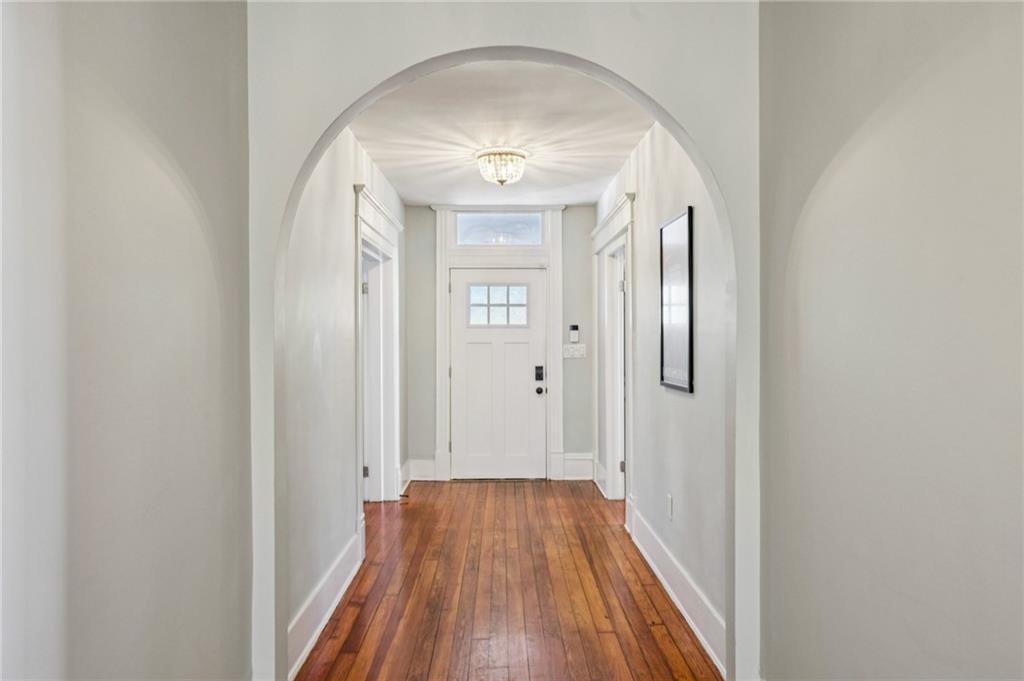 528 Holderness Street Southwest Atlanta, GA 30310 - Photo 5 of 42