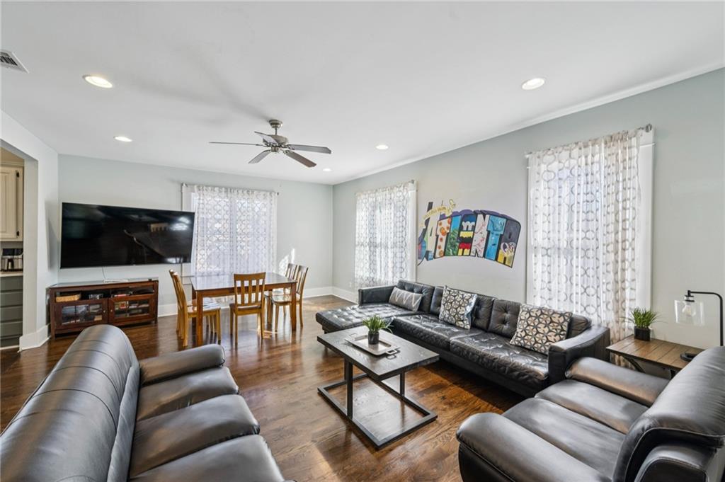 528 Holderness Street Southwest Atlanta, GA 30310 - Photo 7 of 42