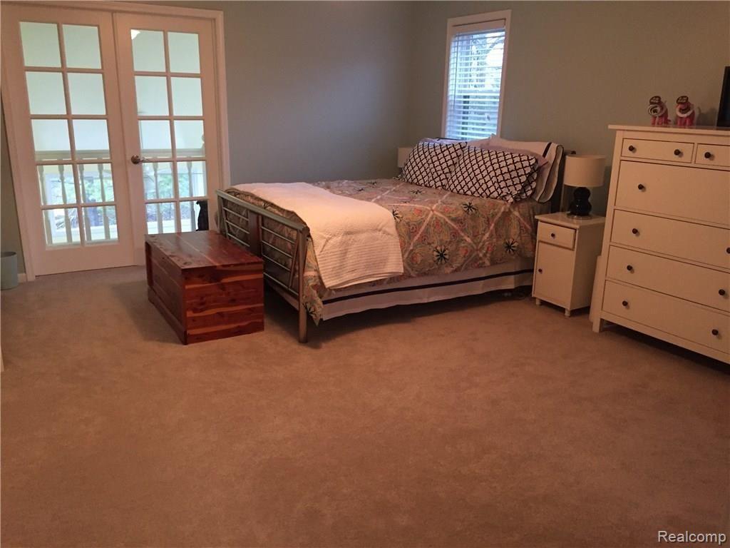 1044 Hidden Lane Rochester Hills, MI 48309 - Photo 27 of 46